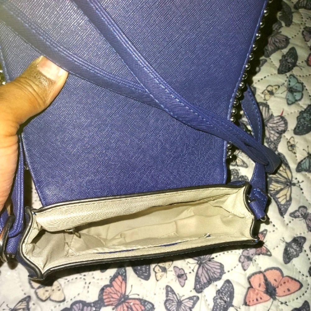 Small purse - Picture 3 of 3